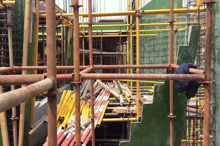 塑面模板施工周期影响因素分析与优化策略